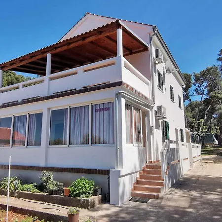 In - Insel 7453 Apartamento *