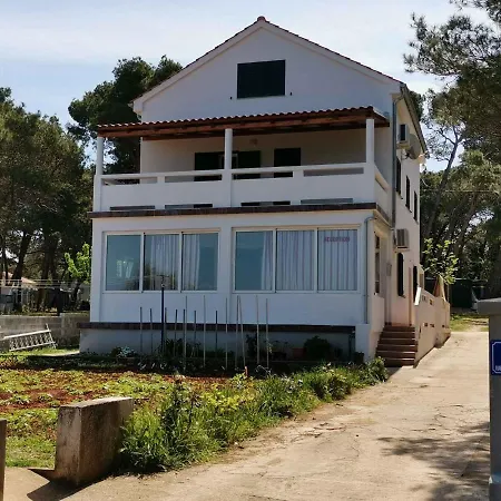 In - Insel 7453 Apartamento Ugljan